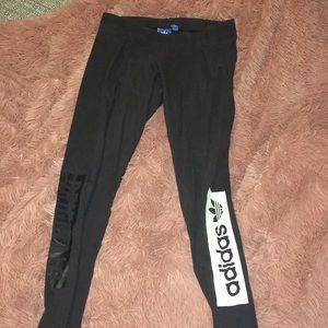 adidas original leggings 👀